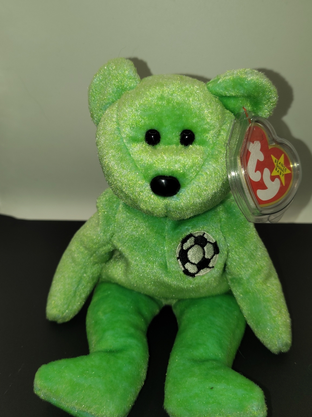 TY beanie baby KICKS the Soccer Bear (1998/1999) - Retired *Tag errors* KR